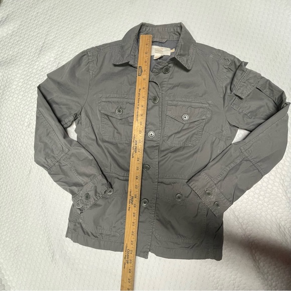 J. Crew. Sz XS. Army-Green jacket. Excellent condition. 100% Cotton - Picture 7 of 8